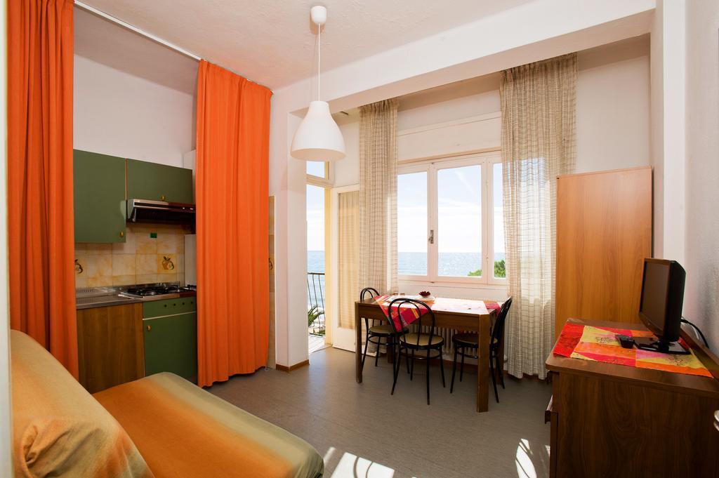Hotel Lido Pietra Ligure Camera foto