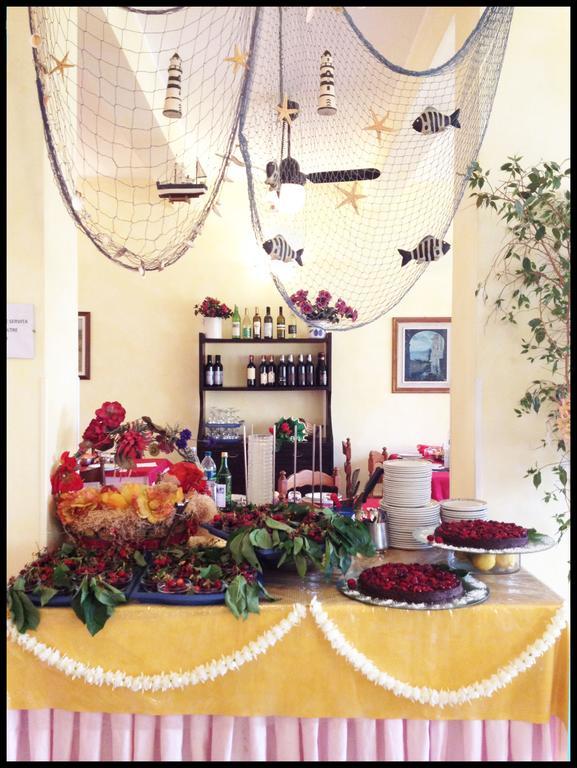 Hotel Lido Pietra Ligure Esterno foto