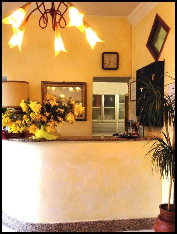 Hotel Lido Pietra Ligure Esterno foto
